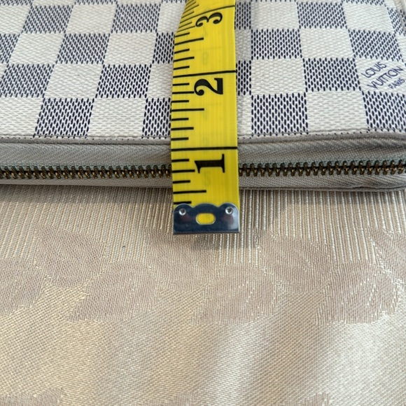 Louis Vuitton Damier Azur Zippy Wallet - Picture 11 of 13
